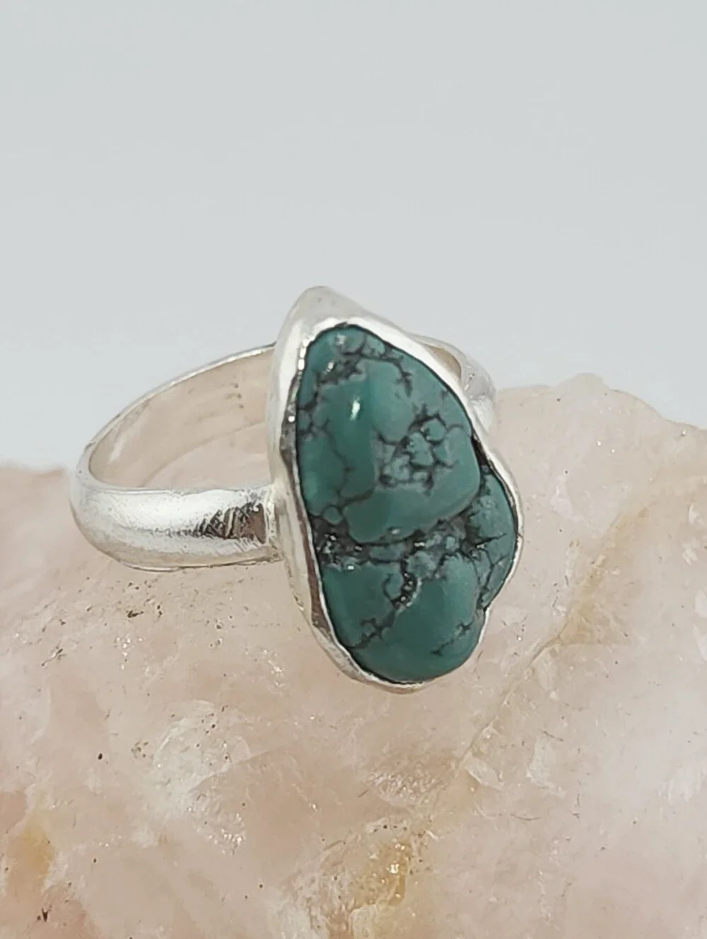 TURQUOISE BOHEMIAN RING HANDMADE IN STERLING RECYCLED METAL SIZE 8 GENUINE STONE